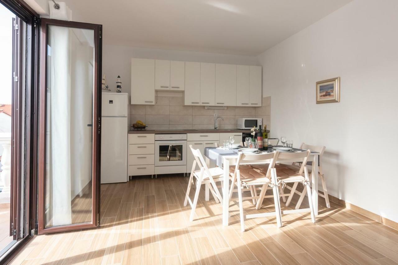 Apartman Lipotica Diklo Zadar Bagian luar foto