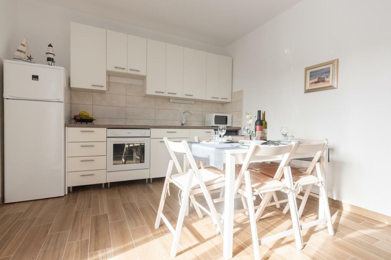 Apartman Lipotica Diklo Zadar Bagian luar foto