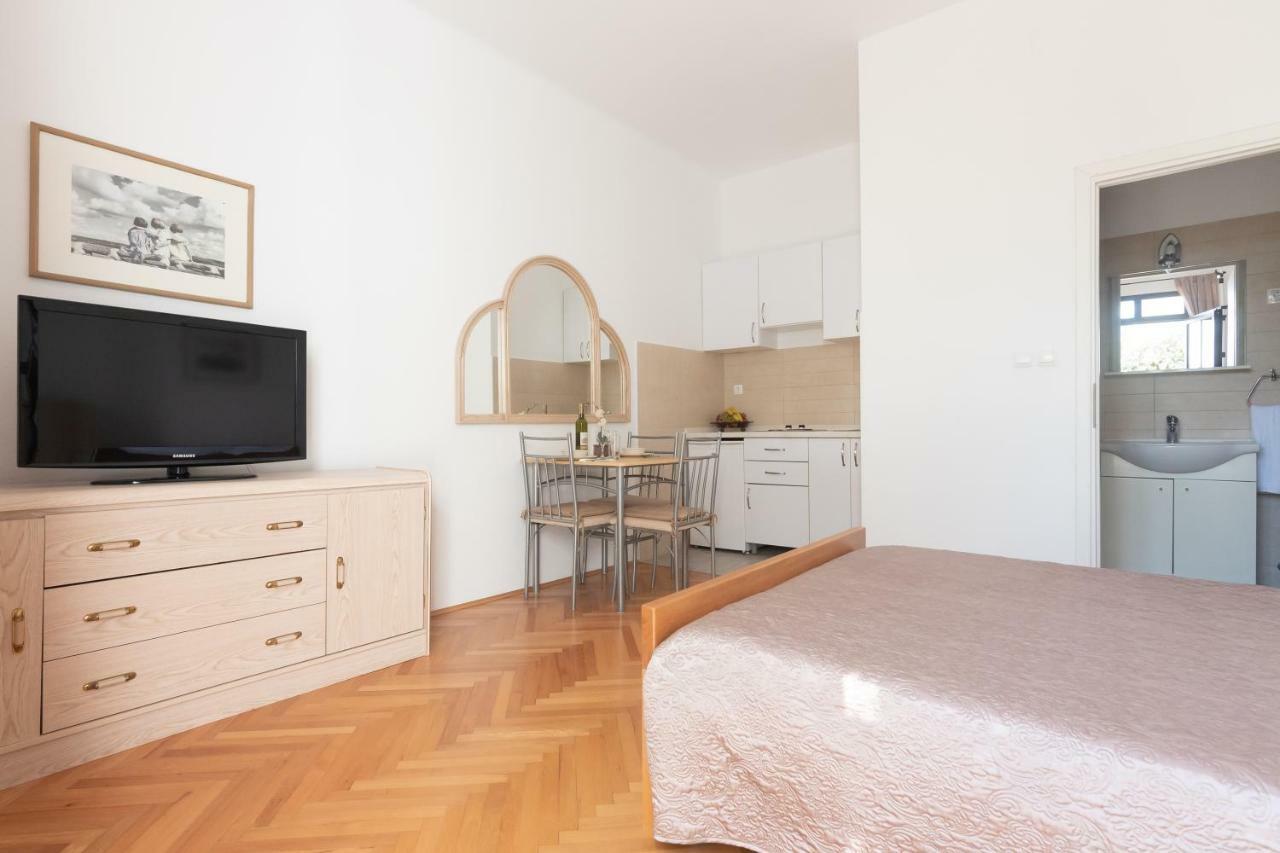 Apartman Lipotica Diklo Zadar Bagian luar foto