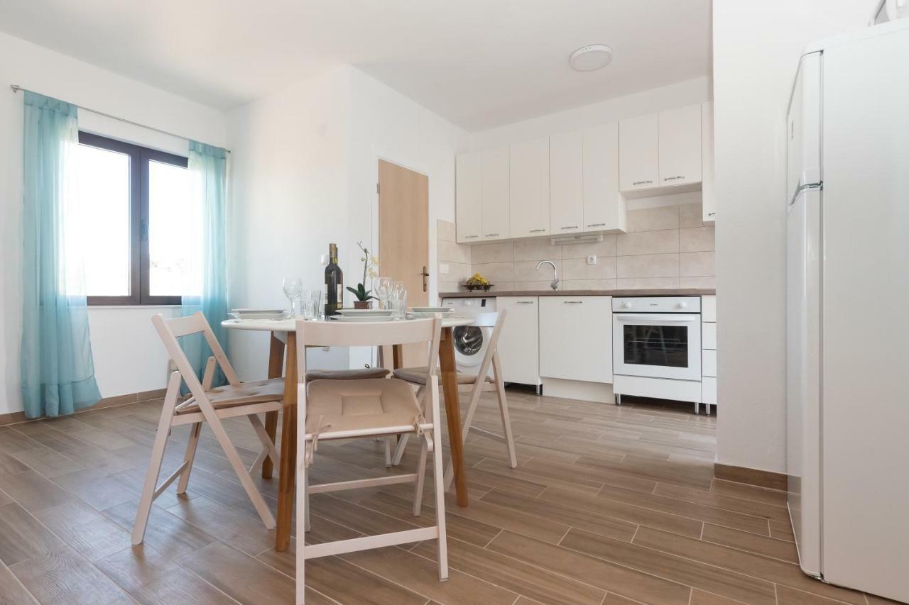 Apartman Lipotica Diklo Zadar Bagian luar foto