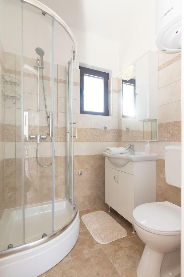 Apartman Lipotica Diklo Zadar Bagian luar foto