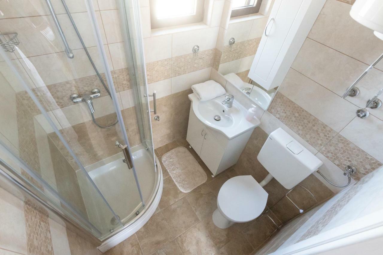 Apartman Lipotica Diklo Zadar Bagian luar foto