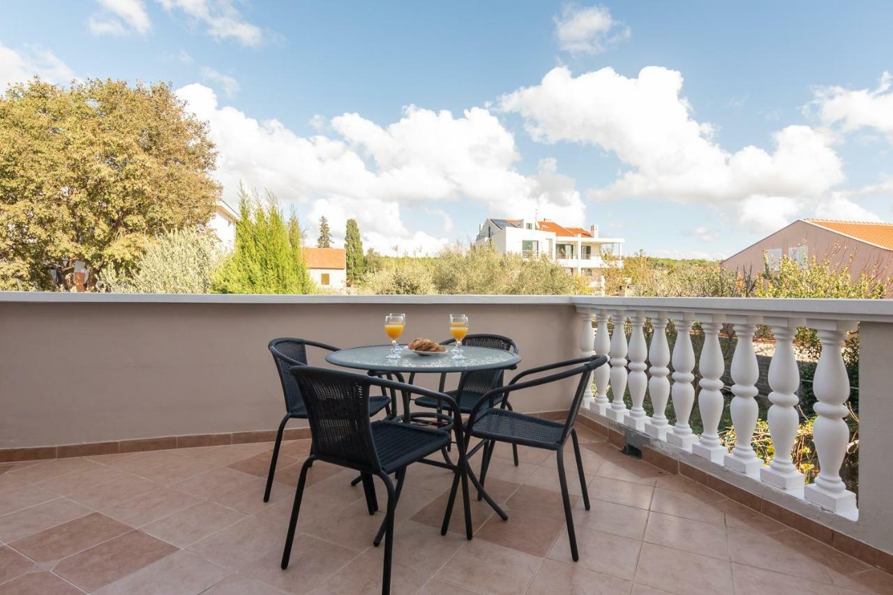Apartman Lipotica Diklo Zadar Bagian luar foto
